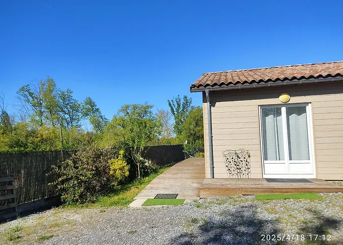 Chambre 20M2 Avec Salle De Bain Privee Dans Maison En Bois