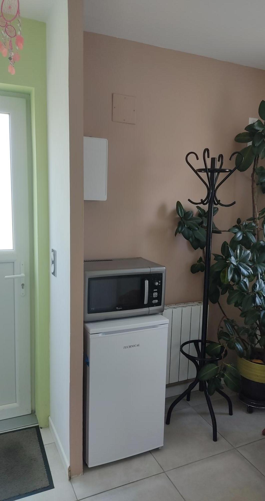 Privatunterkunft 20m2 Avec Salle De Bain Privee Dans Maison En Bois